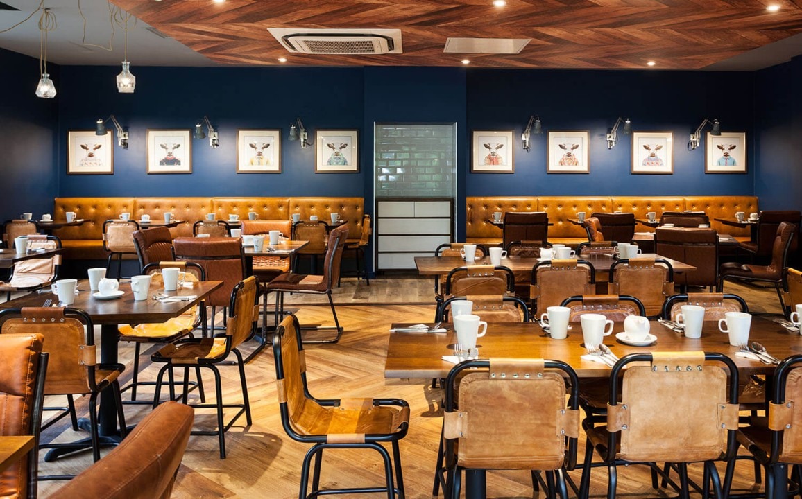 CHOOSING THE RIGHT TYPE OF RESTAURANTS FURNITURE